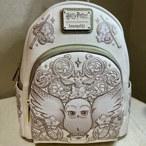 Loungefly Harry Potter Cream and Gold Backpack